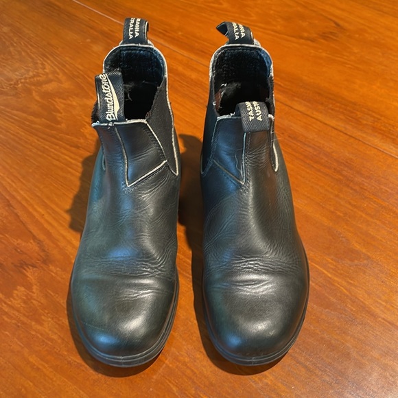Blundstone black leather original Chelsea boots size 8.5 - Picture 1 of 13